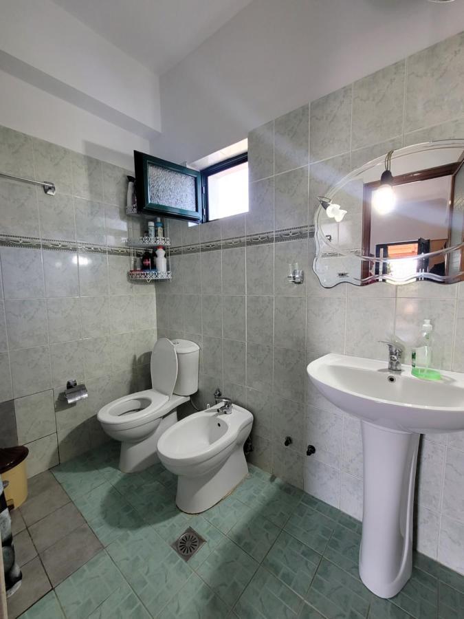 Petrefi Apartments Ksamil Exterior foto
